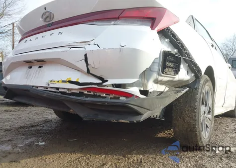 2022 Hyundai Elantra Sel z USA, uszkodzony, nr VIN 5NPLM4AG6NH069452